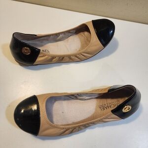 Michael Kors Black and Tan Cap Toe Flats 6.5M